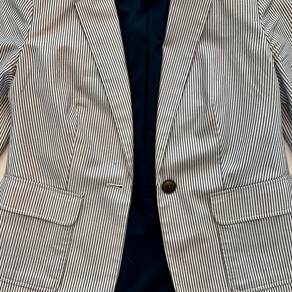 Banana Republic Blazer - Picture 2 of 5